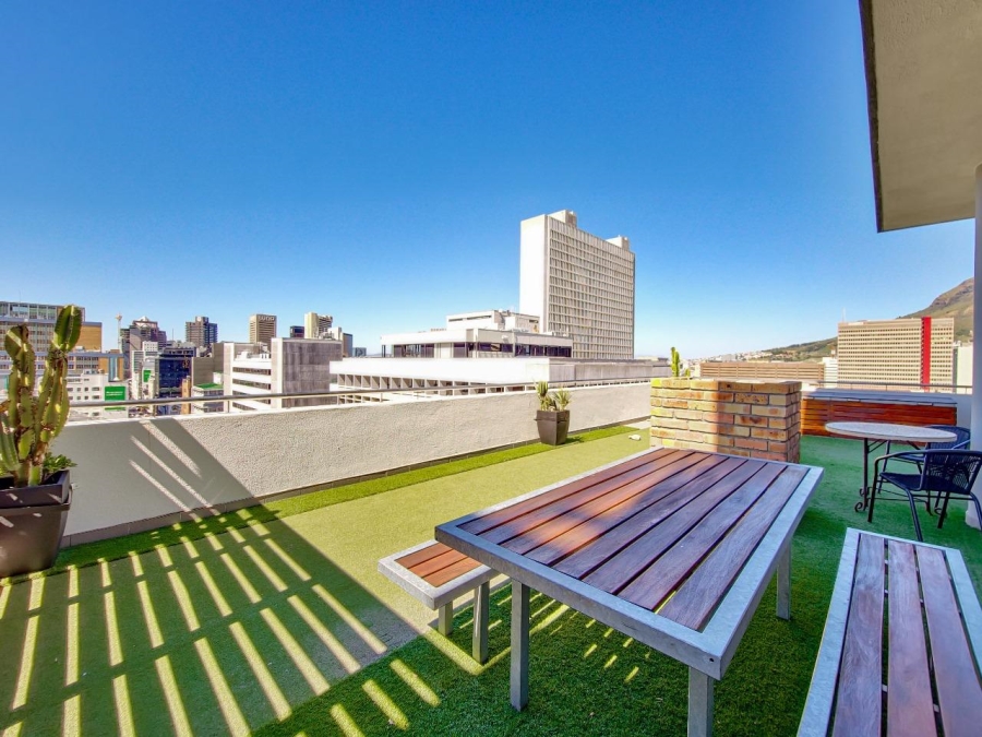1 Bedroom Property for Sale in Cape Town City Centre Western Cape